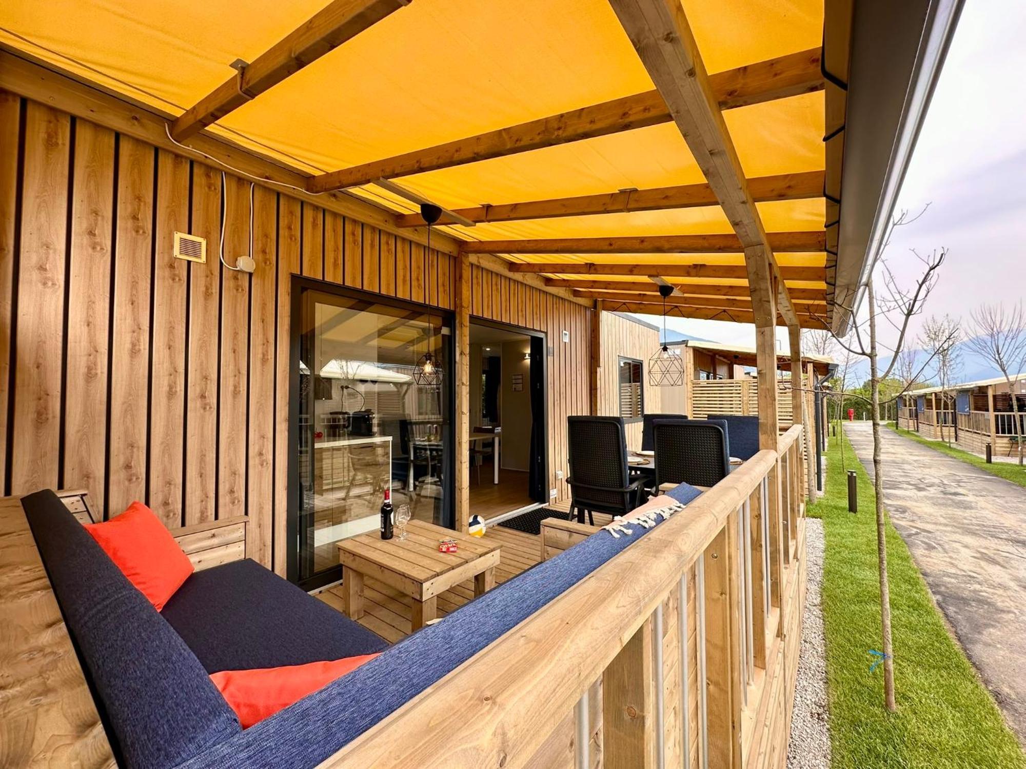 Estivo Premium Deluxe Mobile Homes On Camping Del Sole Village Iseo Exterior foto
